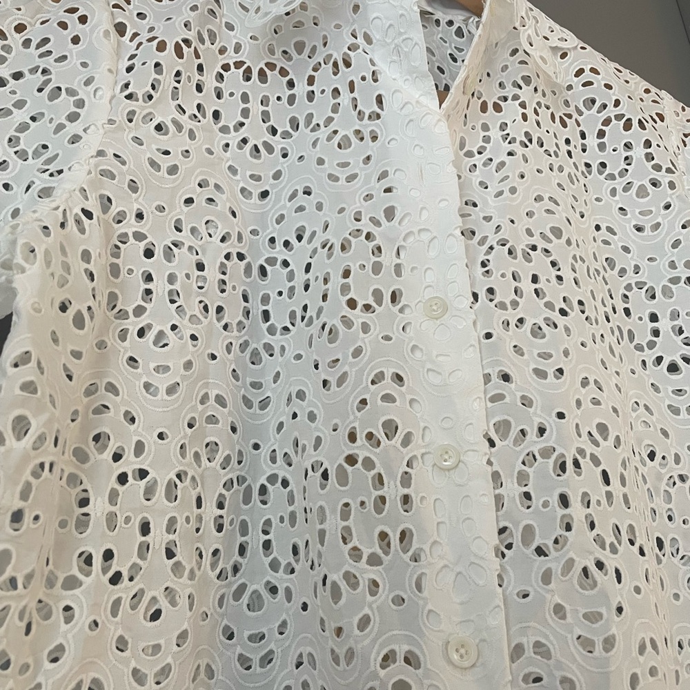 FRAME Eyelet Lace Short-Sleeve Button-Up Blouse – White, Size S NWOT - Picture 2 of 6